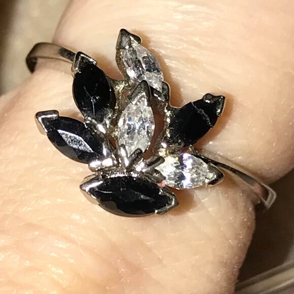 Sterling Silver And Sapphire Ring Size 7 - Picture 1 of 11